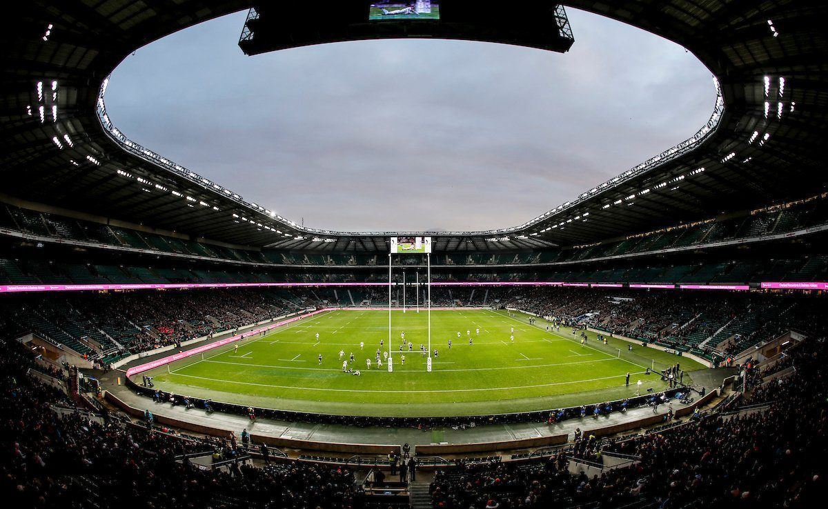 Props to get a Twickenham lap of honour
