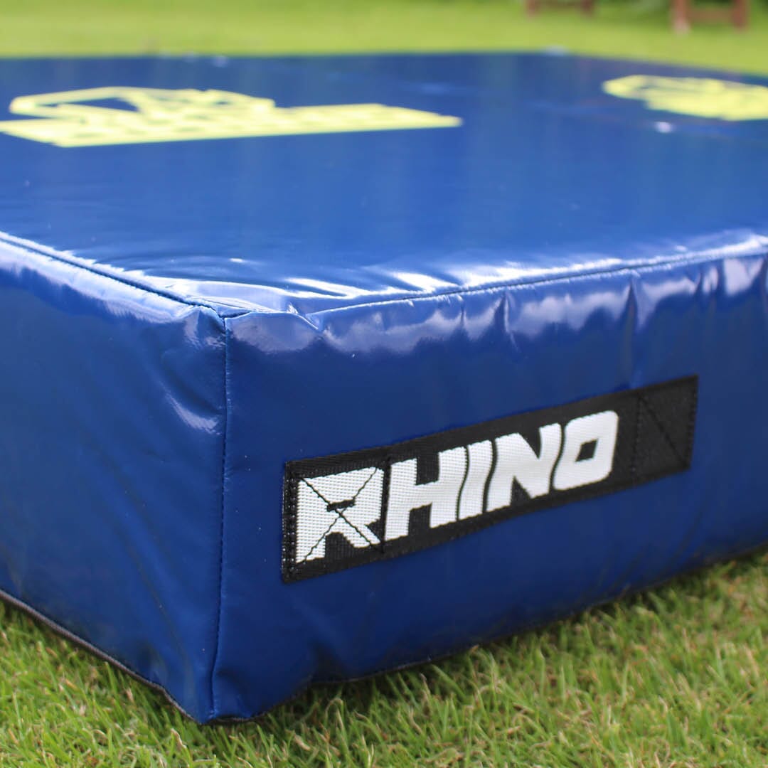 Folding Crash Mats – Rhino Direct