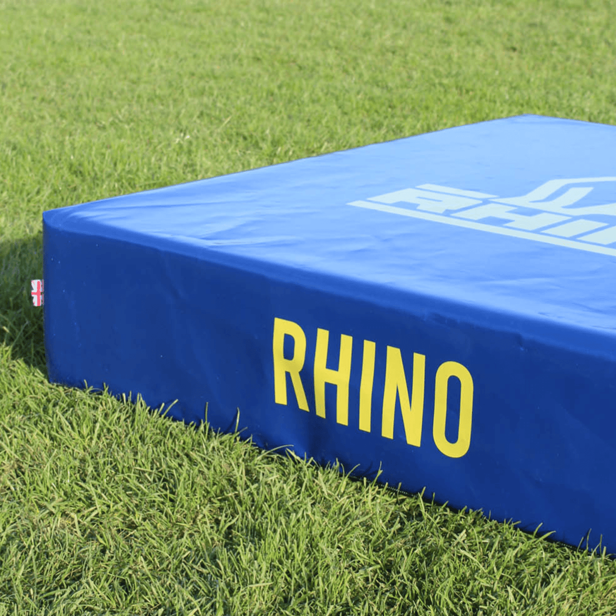 Folding Crash Mats – Rhino Direct